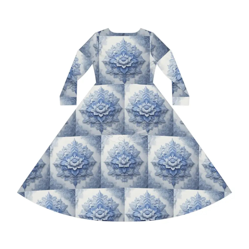 Antique Floe Blue Floral Tile Wallpaper Print Dress – Women’s Long Sleeve AOP L All Over Prints