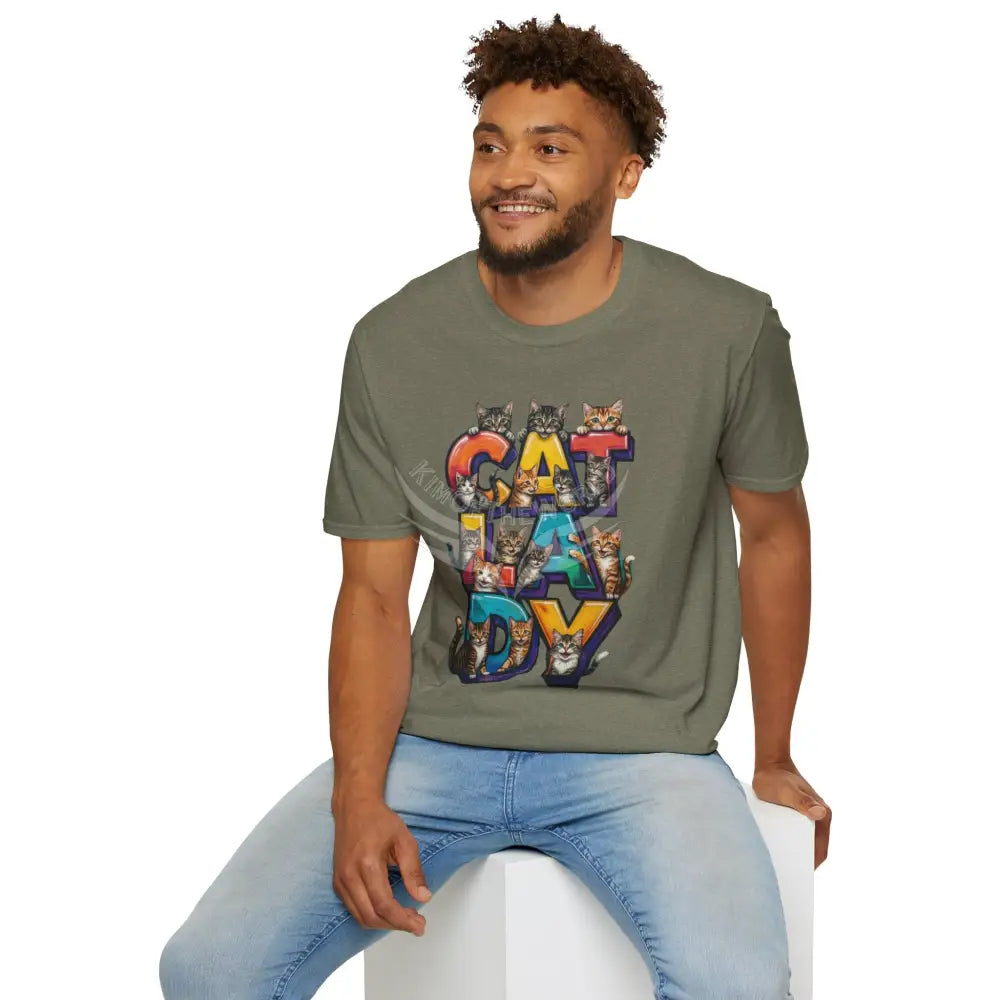 Cat Lady Graffiti Kitty Cats Cat Parent Tee - Softstyle T-Shirt T-Shirt