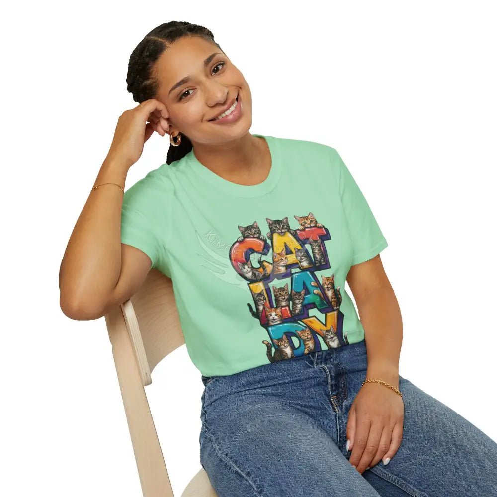 Cat Lady Graffiti Kitty Cats Cat Parent Tee - Softstyle T-Shirt T-Shirt
