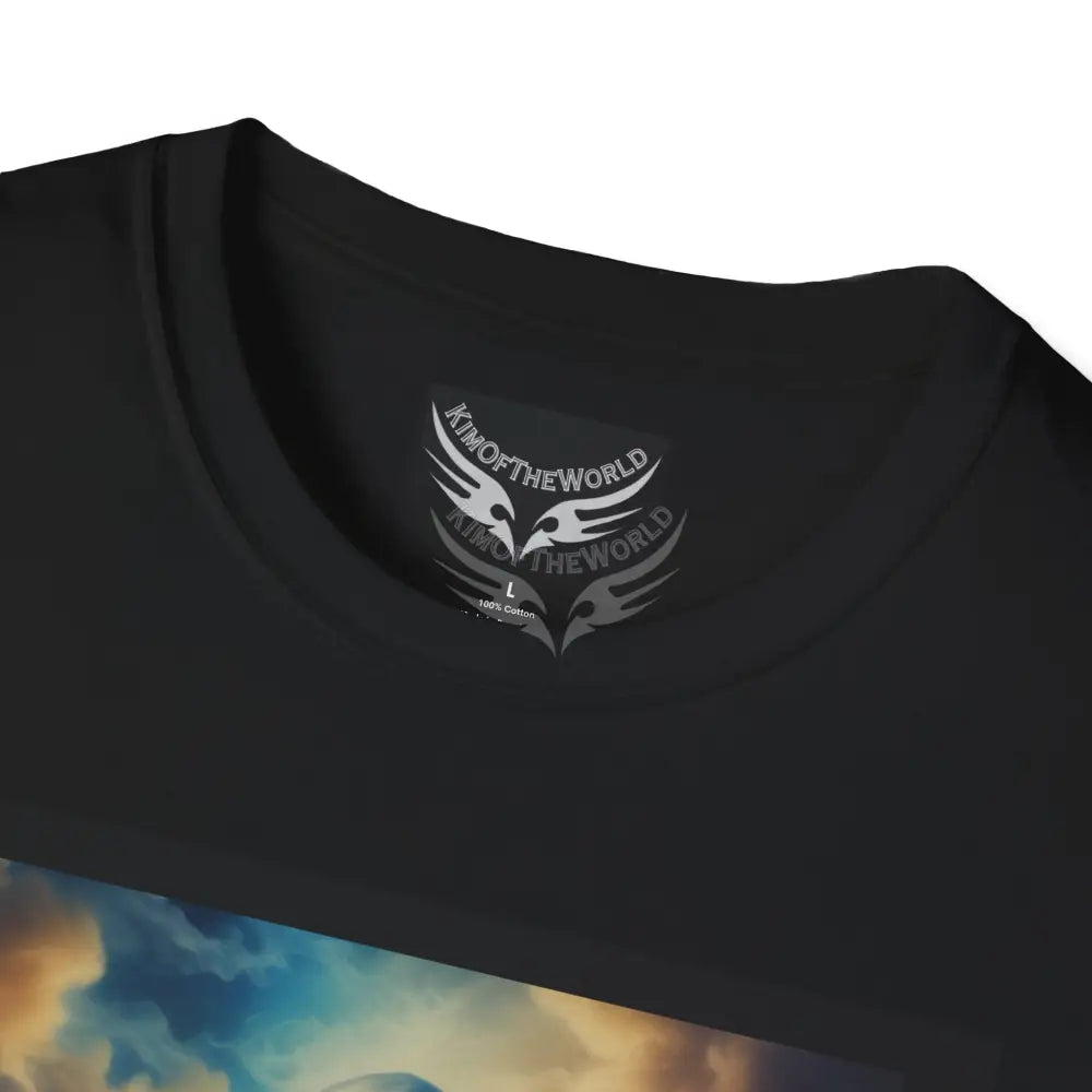 Giant Emperor - Softstyle T-Shirt T-Shirt