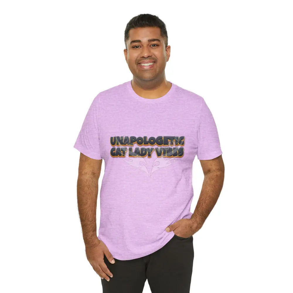 ’Unapologetic Cat Lady Vibes’ Bold Cat Lady Statement T-Shirt T-Shirt