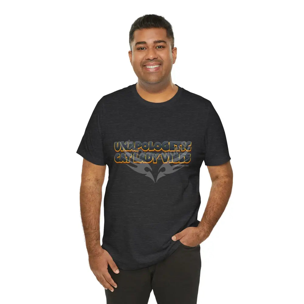 ’Unapologetic Cat Lady Vibes’ Bold Cat Lady Statement T-Shirt T-Shirt